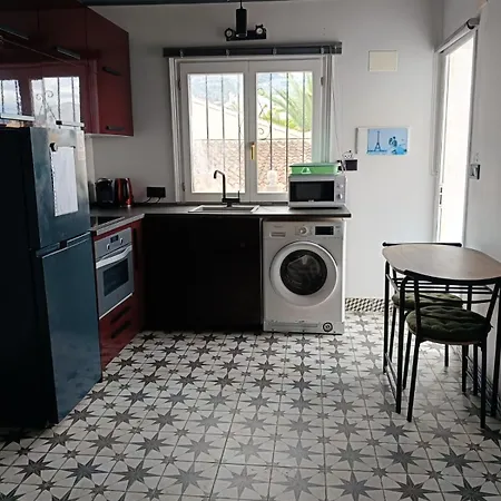 Moderno Estudio En Bonita Urbanizacion Apartment *